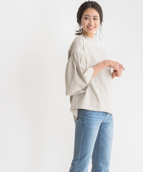 Pierrot（ピエロ）の「コットンポンチフレアスリーブトップス（Tシャツ/カットソー・レディース・ブラック/グレー/オフホワイト/ライトベージュ・M/L）」の18枚目の写真