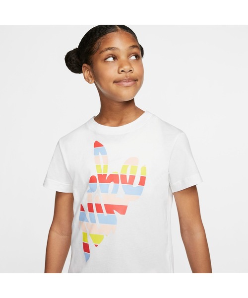 NIKE(ナイキ)の「NIKE/ナイキ G NSW TEE DPTL OUTSIDE/DPTL アウトサイド Tシャツ(Tシャツ/カットソー・キッズ・ホワイト/ライトグレー・160/150/140/130/170)」の5枚目の写真