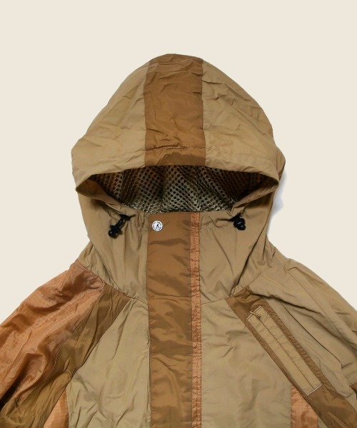 KANGOL(カンゴール)の「KANGOL【カンゴール】マウンテンパーカー ユニセックス(マウンテンパーカー・メンズ・ブラック/ベージュ/ブルー・FREE)」の8枚目の写真