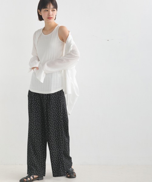 OMNES Another Edition（オムネス アナザーエディション）の「汗染み防止リブ裾ラウンドタンク（タンクトップ・レディース・ホワイト/ラベンダー/ブラック/ベージュ/イエロー/ホワイト×ブラック・FREE）」の13枚目の写真