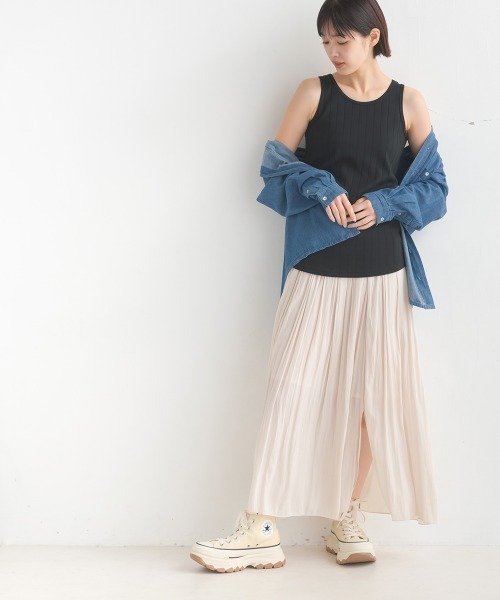 OMNES Another Edition（オムネス アナザーエディション）の「汗染み防止リブ裾ラウンドタンク（タンクトップ・レディース・ホワイト/ラベンダー/ブラック/ベージュ/イエロー/ホワイト×ブラック・FREE）」の19枚目の写真