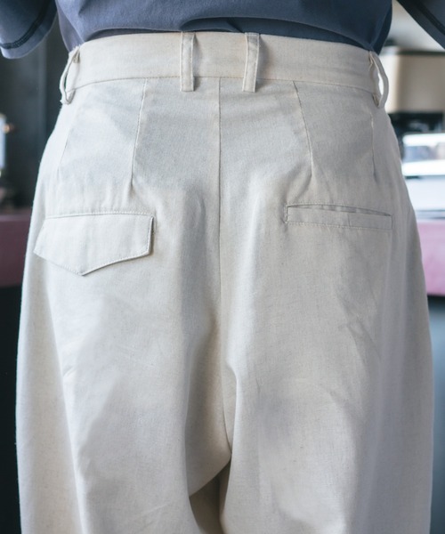 epnok（エプノック）の「リネンバルーンワイドパンツ（その他パンツ・メンズ・ダークブラウン/オフホワイト・SMALL/LARGE/MEDIUM）」の20枚目の写真