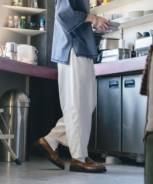 epnok（エプノック）の「リネンバルーンワイドパンツ（その他パンツ・メンズ・ダークブラウン/オフホワイト・SMALL/LARGE/MEDIUM）」の7枚目の写真
