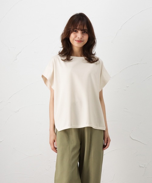 NAVY(ネイビー)の「半袖Tシャツ(シャツ/ブラウス・レディース・ブラック/ピンク/イエロー/ブルー/アイボリー・フリー)」の6枚目の写真