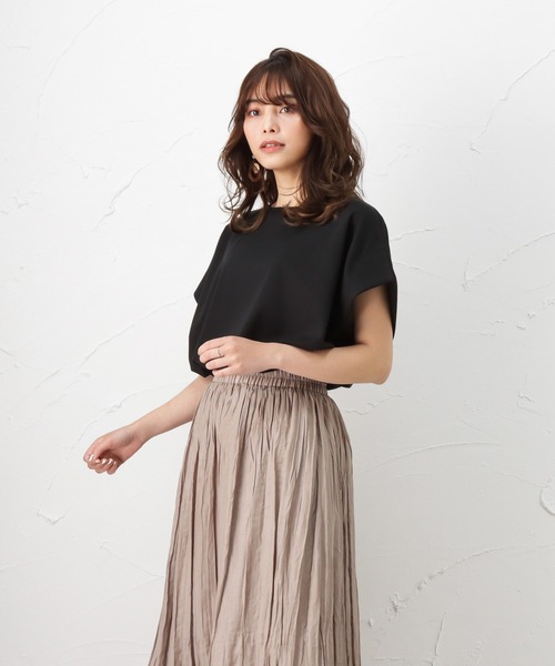 NAVY(ネイビー)の「半袖Tシャツ(シャツ/ブラウス・レディース・ブラック/ピンク/イエロー/ブルー/アイボリー・フリー)」の19枚目の写真