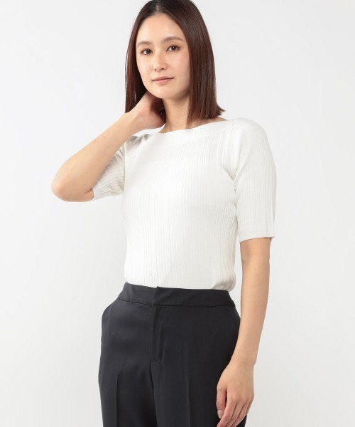 MEW'S REFINED CLOTHES（ミューズリファインドクローズ）の「接触冷感ランダムリブボートネックニット（ニット/セーター・レディース・ブラック/ベージュ/ブルー/ピンクベージュ/ホワイト/オレンジ系その他・MEDIUM）」の2枚目の写真