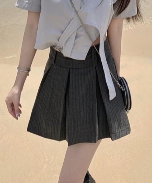 KOR（ケーオーアール）の「韓国　ワンポイントプリーツミニスカート（スカート・レディース・グレー・S/M/L）」の11枚目の写真