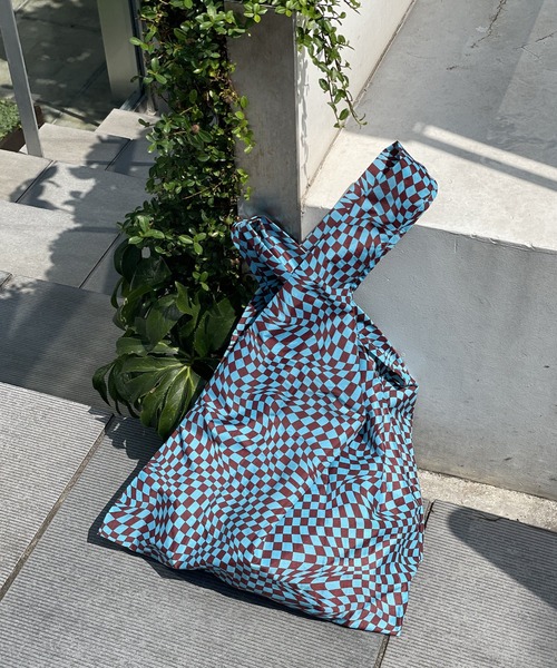 BAGGU(バグー)の「BAGGU/バグゥ STANDARD(エコバッグ/サブバッグ・レディース・イエロー/レッド/パープル/ホワイト/グリーン/ベージュ/ローズ/ブルー/グレー/ピンク・FREE)」の6枚目の写真