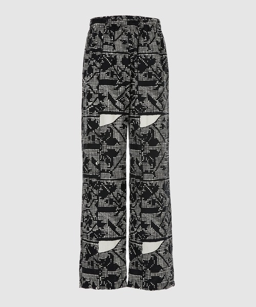 NOMA t.d.(ノーマティーディー)の「Relax Pants(その他パンツ・メンズ・ブラック系その他/レッド系その他/ベージュ系その他/レッド系その他2・4/3)」の2枚目の写真