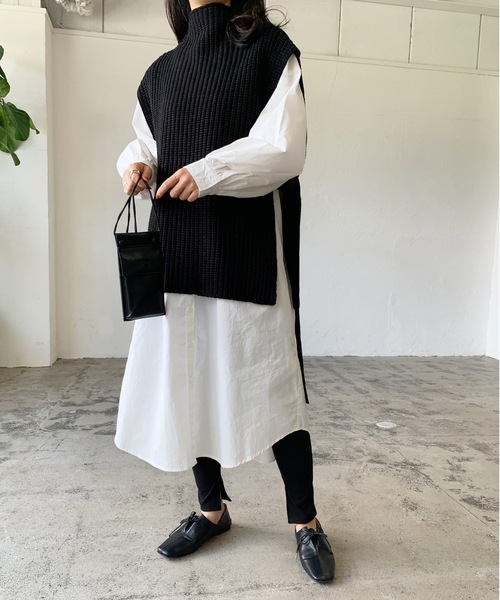 LIAN（リアン）の「ニットベスト×シャツワンピースセット（シャツワンピース・レディース・オフホワイト/ブラック/ブラウン・FREE）」の8枚目の写真