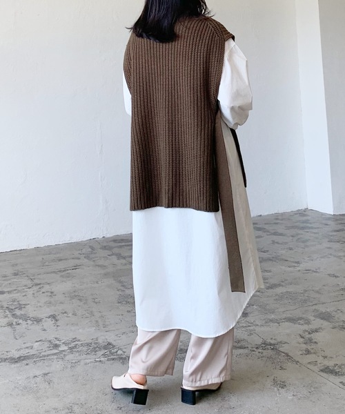LIAN（リアン）の「ニットベスト×シャツワンピースセット（シャツワンピース・レディース・オフホワイト/ブラック/ブラウン・FREE）」の12枚目の写真