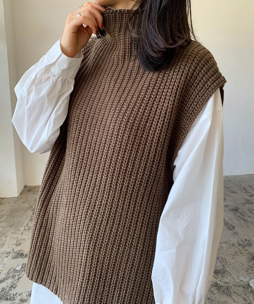 LIAN（リアン）の「ニットベスト×シャツワンピースセット（シャツワンピース・レディース・オフホワイト/ブラック/ブラウン・FREE）」の14枚目の写真