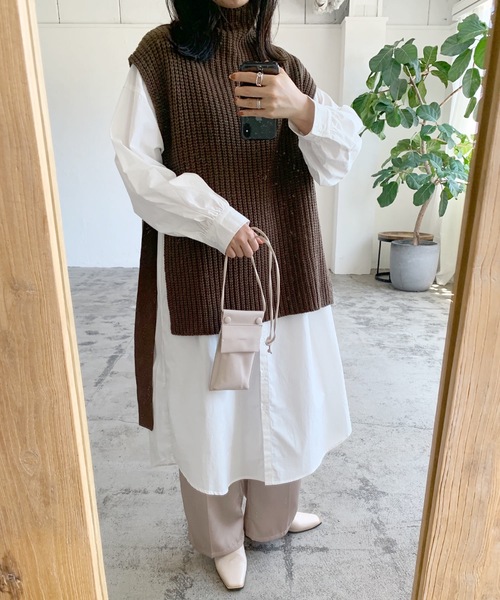 LIAN（リアン）の「ニットベスト×シャツワンピースセット（シャツワンピース・レディース・オフホワイト/ブラック/ブラウン・FREE）」の16枚目の写真