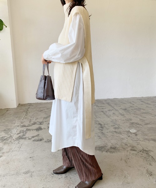 LIAN（リアン）の「ニットベスト×シャツワンピースセット（シャツワンピース・レディース・オフホワイト/ブラック/ブラウン・FREE）」の22枚目の写真