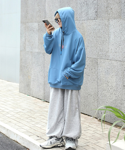 neos（ネオス）の「【neos -addictive design-】ビッグシルエット バックフォトプリント ロゴ プルオーバー パーカー（パーカー・メンズ・ホワイト/ブラック/ブルー/グリーン・MEDIUM/LARGE/X-LARGE）」の5枚目の写真