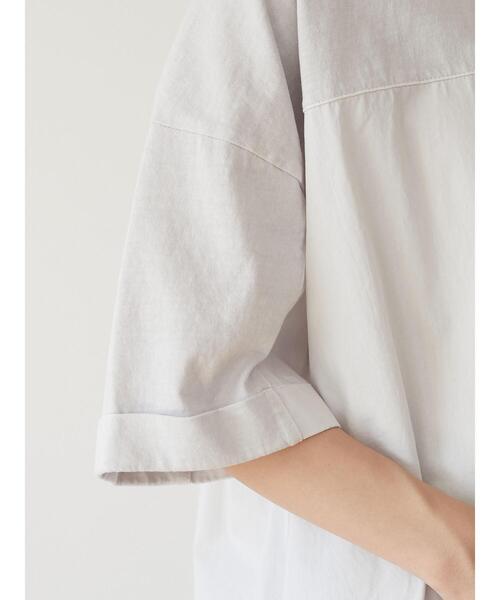 Green　Parks（グリーンパークス）の「ピグメント布帛ドッキング5分袖チュニック＊（Tシャツ/カットソー・レディース・チャコールグレー/ライトグレー/カーキ・FREE）」の14枚目の写真