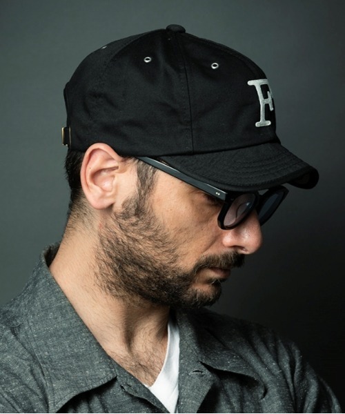 MRFATMAN(ミスターファットマン)の「Alphabet Wappen BB Cap / MRFATMAN 2022SS(キャップ・メンズ・ブラウン/ベージュ/ブラック/ホワイト・FREE)」の3枚目の写真