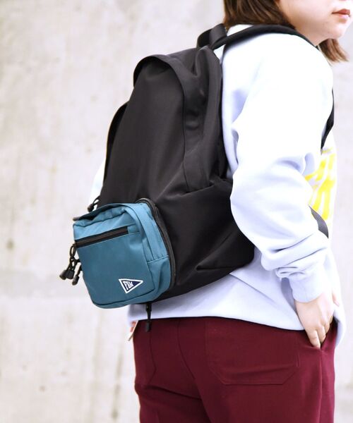 FRANKLIN & MARSHALL（フランクリンマーシャル）の「【WEB限定/SHIPS別注】FRANKLIN&MARSHALL: ロゴ ワッペン 2WAY バックパック/ボディバッグ（バックパック/リュック・メンズ・ブラック/ネイビー/グリーン・ONE SIZE）」の4枚目の写真