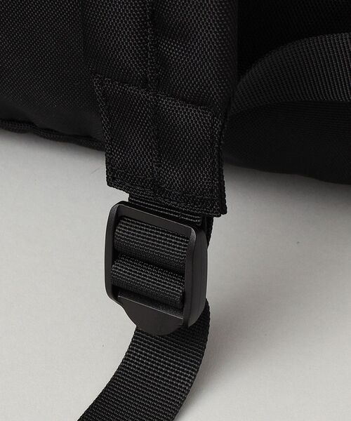 FRANKLIN & MARSHALL（フランクリンマーシャル）の「【WEB限定/SHIPS別注】FRANKLIN&MARSHALL: ロゴ ワッペン 2WAY バックパック/ボディバッグ（バックパック/リュック・メンズ・ブラック/ネイビー/グリーン・ONE SIZE）」の13枚目の写真