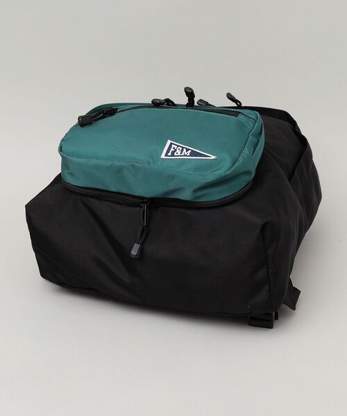 FRANKLIN & MARSHALL（フランクリンマーシャル）の「【WEB限定/SHIPS別注】FRANKLIN&MARSHALL: ロゴ ワッペン 2WAY バックパック/ボディバッグ（バックパック/リュック・メンズ・ブラック/ネイビー/グリーン・ONE SIZE）」の11枚目の写真