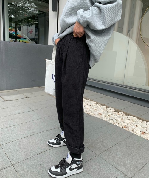 Diosfront（ディオスフロント）の「コーデュロイタックセミワイドパンツ（その他パンツ・レディース・ブラック/ベージュ/パープル/モカ・S/M/L）」の7枚目の写真