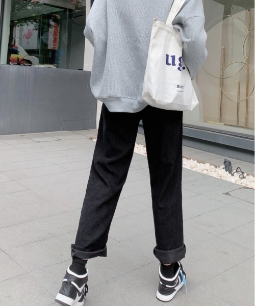 Diosfront（ディオスフロント）の「コーデュロイタックセミワイドパンツ（その他パンツ・レディース・ブラック/ベージュ/パープル/モカ・S/M/L）」の12枚目の写真