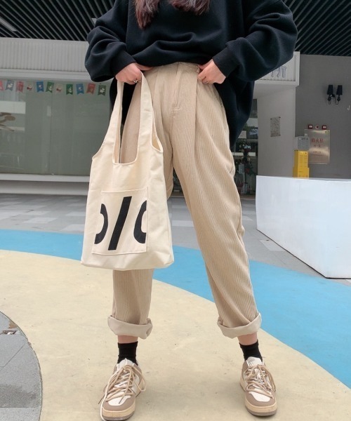 Diosfront（ディオスフロント）の「コーデュロイタックセミワイドパンツ（その他パンツ・レディース・ブラック/ベージュ/パープル/モカ・S/M/L）」の21枚目の写真