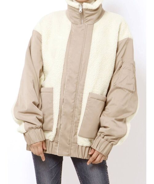 GYDA（ジェイダ）の「ボアドッキングリバーシブルBIG ブルゾン（ブルゾン・レディース・チャコールグレー/ベージュ・FREE）」の21枚目の写真