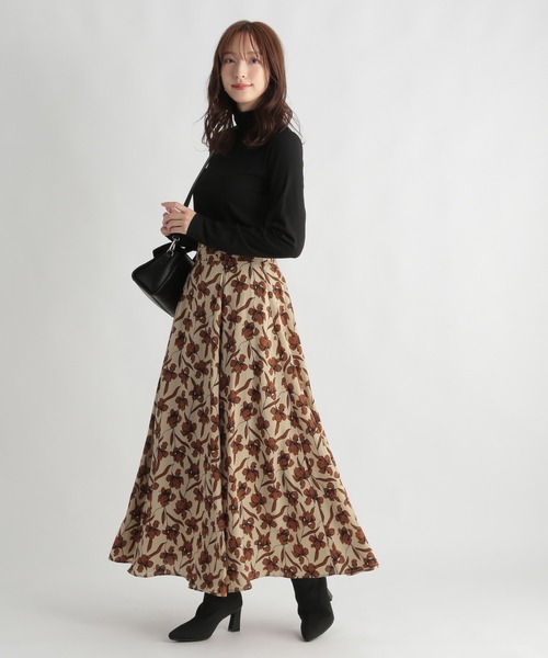 Andemiu（アンデミュウ）の「カットリブタートル239493（Tシャツ/カットソー・レディース・オフホワイト/モカ/ブルー/ブラック・FREE）」の14枚目の写真