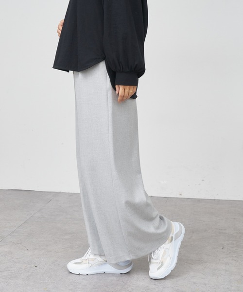BONbazaar（ボンバザール）の「《色違い必須アイテム》リラックスウォームイージーワイドパンツ（その他パンツ・レディース・ブラック/ライトグレー/ダークブラウン/オフホワイト・FREE）」の3枚目の写真