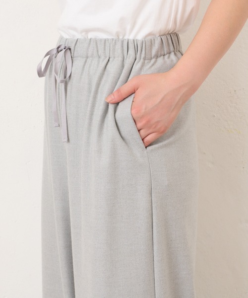 BONbazaar（ボンバザール）の「《色違い必須アイテム》リラックスウォームイージーワイドパンツ（その他パンツ・レディース・ブラック/ライトグレー/ダークブラウン/オフホワイト・FREE）」の10枚目の写真