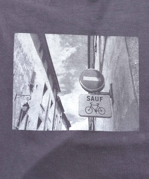 andme（アンドミー）の「コットン天竺長袖ラウンドヘムフォトプリントTシャツ（Tシャツ/カットソー・レディース・ホワイト系その他/グレー系その他/ベージュ系その他/ホワイト系その他2/グレー系その他2/ベージュ系その他2・M）」の15枚目の写真