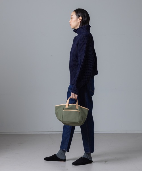 collex(コレックス)の「【Lagom】キャンバストートバッグ small(トートバッグ・レディース・カーキ/アイボリー・フリー)」の7枚目の写真