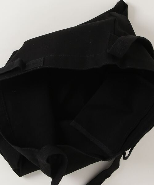 TRUSS(トラス)の「【TRUSS】スクエア キャンバスショルダーバッグ スリングバッグ SHB-027 ※(ショルダーバッグ・レディース・アイボリー/ブラック/ネイビー・FREE)」の8枚目の写真