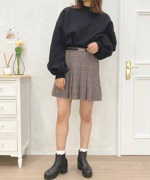 apres jour(アプレジュール)の「モックネックスウェット【ZOZOTOWN限定アイテム】(スウェット・レディース・アイボリー/ブラック/ナチュラル/ダークブルー・X-LARGE/フリー)」の21枚目の写真