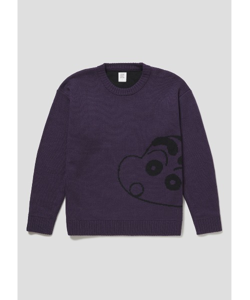 Design Tshirts Store graniph（デザイン　ティーシャツ　ストア　グラニフ）の「しんのすけ＆ぶりぶりざえもん(クレヨンしんちゃん)｜コラボニット（ニット/セーター・メンズ・パープル・SMALL/MEDIUM/LARGE）」の2枚目の写真