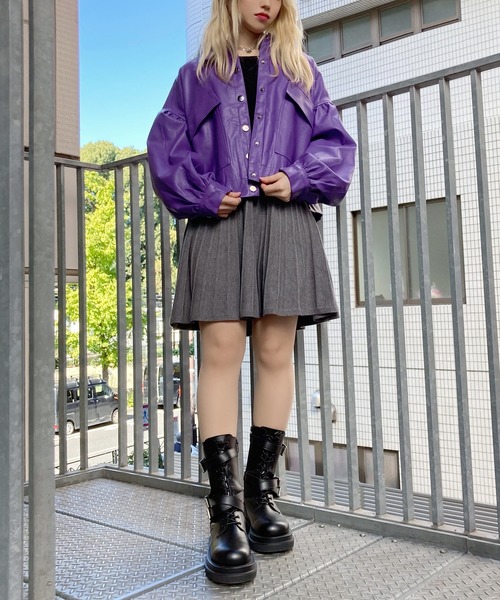 Figments（フィグメンツ）の「クロップドフェイクレザージャケット