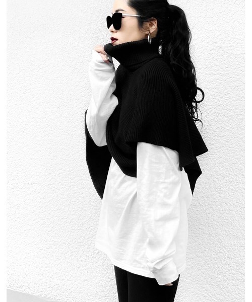 LVEU.（ラブユ.）の「Asymmetric rib knit cape / アシメリブニットケープ(Ai select)（ニット/セーター・レディース・ブラック・FREE）」の8枚目の写真