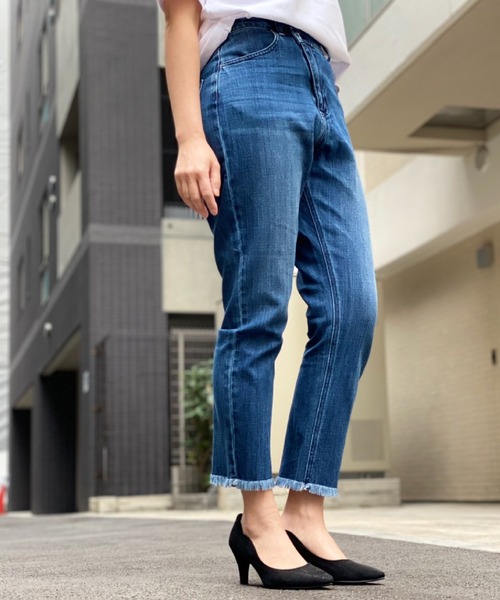 WHEIR（ウェア）の「WHEIR クロスストレートデニムパンツ（デニムパンツ・レディース・ダークインディゴブルー/ライトインディゴブルー/ワンウォッシュ・23/24/25/26/27）」の17枚目の写真