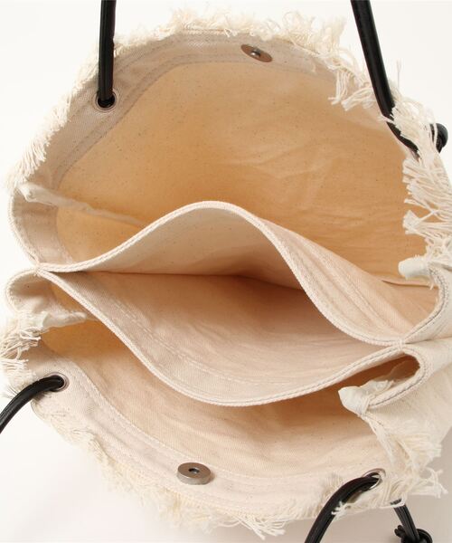 VENCEEXCHANGE（ヴァンスエクスチェンジ）の「フリンジキャンバストート（トートバッグ・レディース・ブラック/オフホワイト/その他35・FREE）」の6枚目の写真