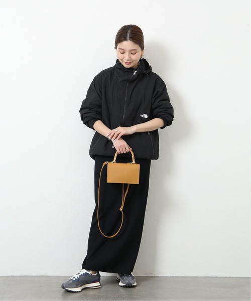 THE NORTH FACE（ザノースフェイス）の「■【THE NORTH FACE】 コンパクトジャケット（ナイロンジャケット・レディース・ブラック/ベージュ・MEDIUM）」の6枚目の写真