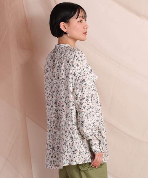 cepo(セポ)の「花柄フリルスリーブシャツ(シャツ/ブラウス・レディース・ブラック/オフホワイト・M)」の12枚目の写真