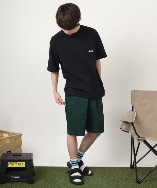 COLEMAN（コールマン）の「【Coleman/コールマン】 ルーズシルエット シリコンワッペン付 ポケット付Tシャツ/ ポケT（Tシャツ/カットソー・メンズ・ホワイト/ブラック・M/L/XL）」の7枚目の写真