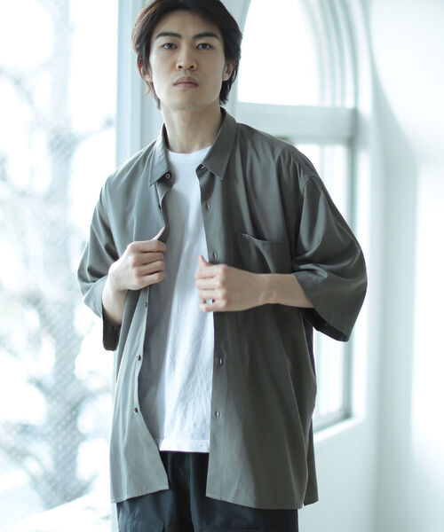 BEAMS(ビームス)の「BEAMS / ソリッド イージー ハーフスリーブ シャツ(シャツ/ブラウス・メンズ・ブラック/グレー系その他/レッド系その他6/イエロー・SMALL/MEDIUM/LARGE/X-LARGE)」の12枚目の写真