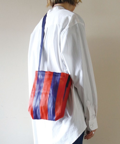 UNICOM(ユニコン)の「India souvenir Bag / Mini shoulder(ショルダーバッグ・レディース・パープル系その他/ピンク系その他/ブルー系その他/ホワイト×グリーン/オレンジ系その他・ONE SIZE)」の1枚目の写真
