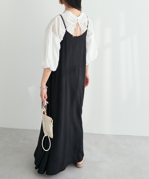 natural couture(ナチュラルクチュール)の「シアーストライプ前後2WAYキャミワンピース(ワンピース・レディース・ブラック/イエロー/ピンク/オフホワイト/サックスブルー・FREE)」の18枚目の写真