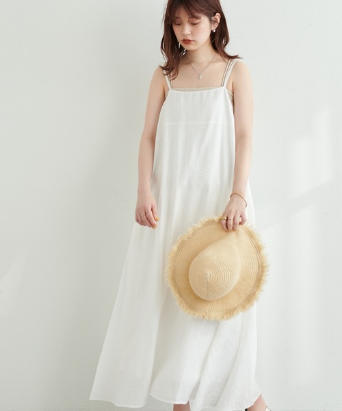 natural couture(ナチュラルクチュール)の「シアーストライプ前後2WAYキャミワンピース(ワンピース・レディース・ブラック/イエロー/ピンク/オフホワイト/サックスブルー・FREE)」の11枚目の写真