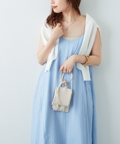 natural couture(ナチュラルクチュール)の「シアーストライプ前後2WAYキャミワンピース(ワンピース・レディース・ブラック/イエロー/ピンク/オフホワイト/サックスブルー・FREE)」の6枚目の写真