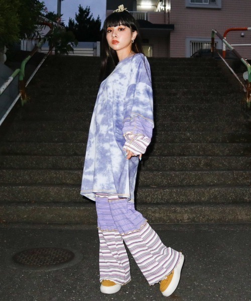 Candy Stripper(キャンディストリッパー)の「CANDY JOIN UP BORDER FLARE パンツ(その他パンツ・レディース・パープル/ピンク/イエロー・2)」の9枚目の写真