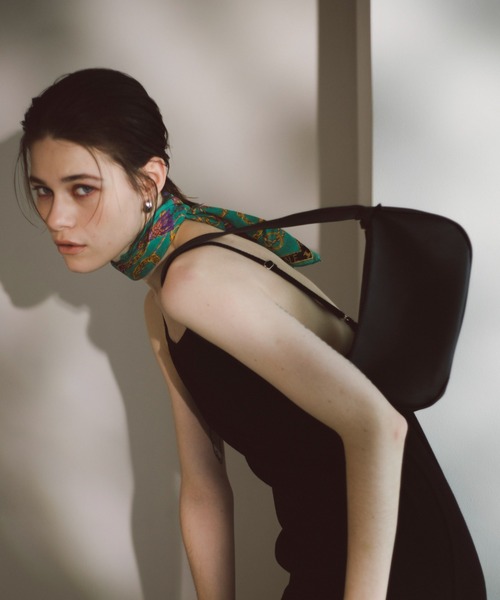 feepur(フェピュール)の「ワンハンドルバッグ(ハンドバッグ・レディース・アイボリー/ブラック/グリーン・FREE)」の2枚目の写真